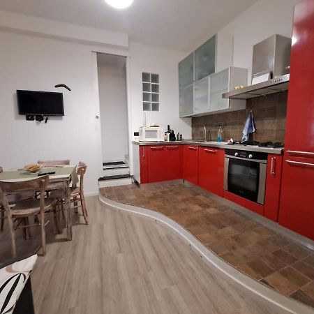 Appartamento In Centro סאבונה מראה חיצוני תמונה